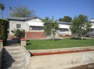 2407 Olympic Dr, Bakersfield, CA 93308