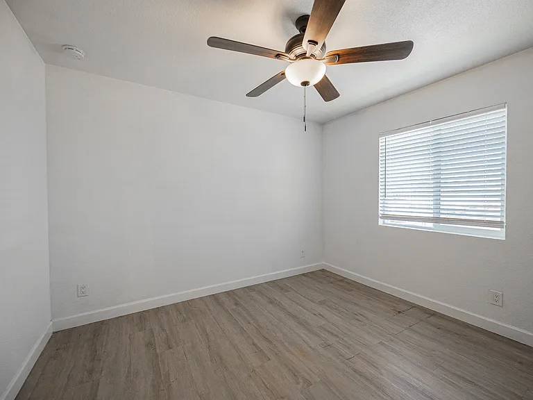 719 N 12th Ave, Phoenix Az — Photo 10