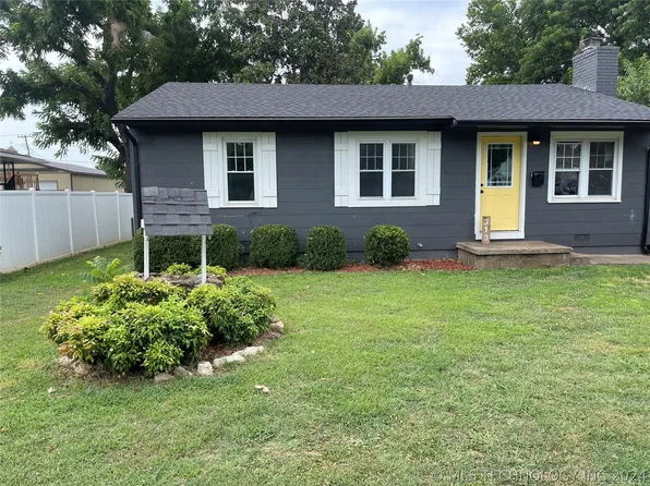 310 W 44th St, Sand Springs, OK 74063