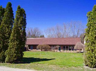 2606 E Brookfield Cir N, Warsaw, IN 46582