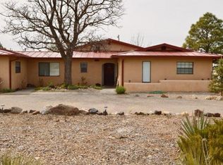 2948 Durango Dr, Santa Fe, NM 87507