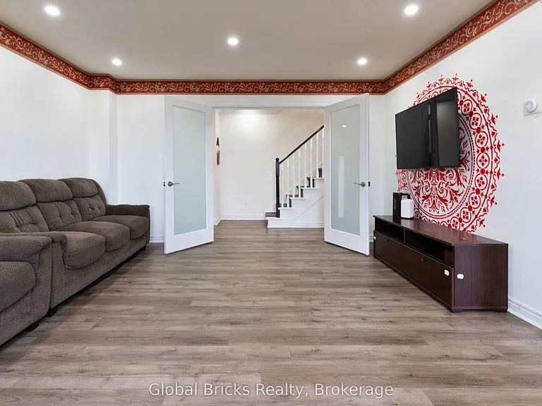 85 Millstone Dr — Photo 13