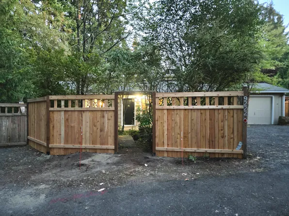 9222 240th St SW, Edmonds, WA 98020