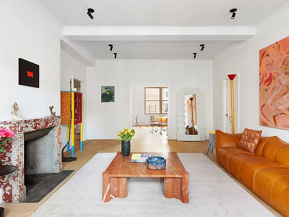 3rd image of 14 E 90th St #12C