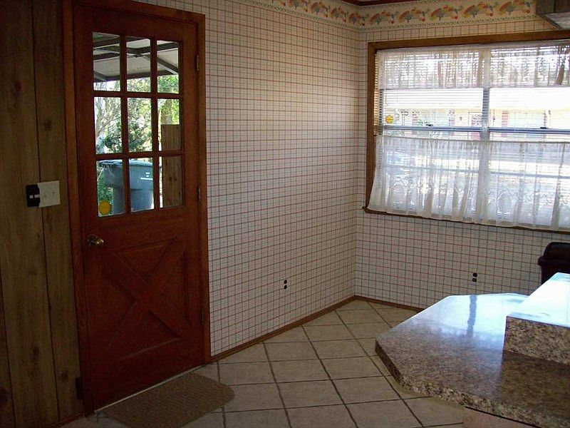 2nd image of 2804 Sullivan Dr