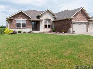 1236 Rutledge Dr, Troy, IL 62294