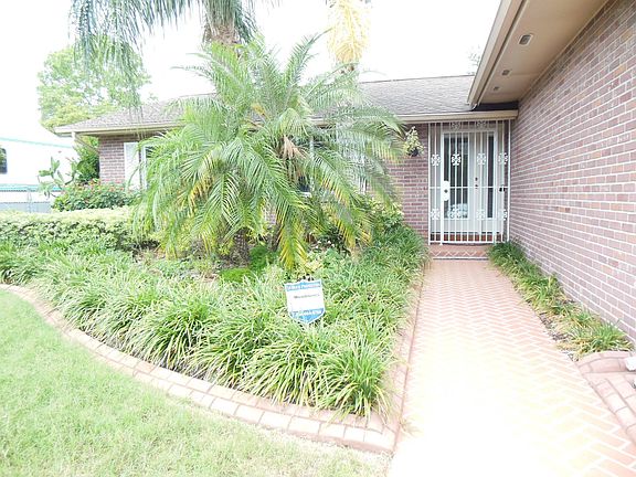 2nd image of 1514 Sunnyhills Dr