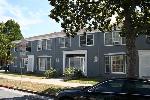 200 S Doheny Dr #100 Photo 1