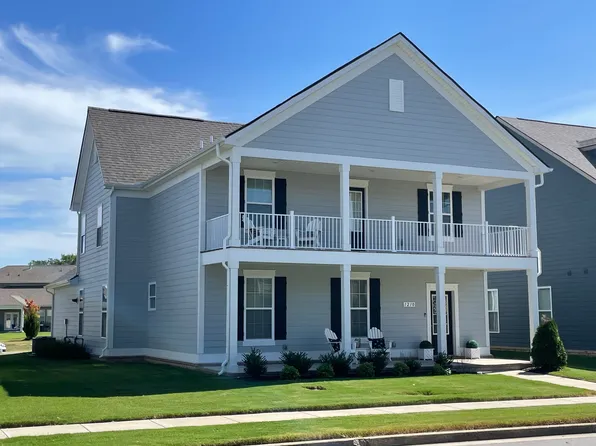 1210 Westlawn Blvd, Murfreesboro, TN 37128