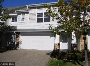 10787 Kingsfield Ln, Woodbury, MN 55129