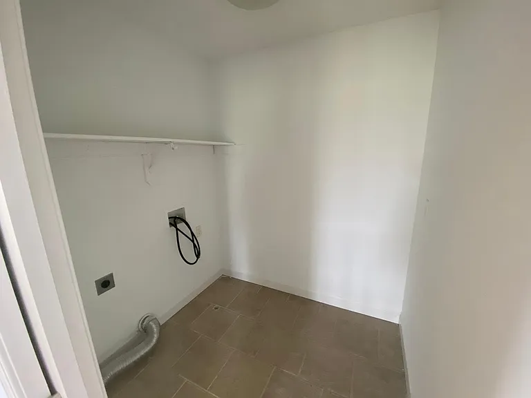 1021 Rolling Farm Dr — Photo 18