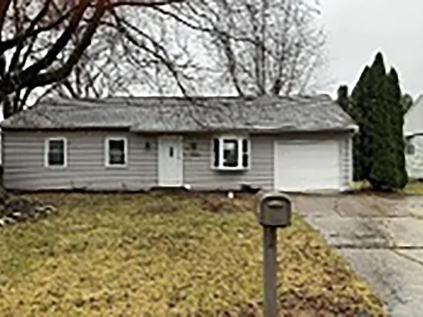 1075 Angus Dr, Decatur, IN 46733