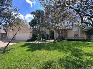 8534 Fairway Trail Dr, Boerne, TX 78015