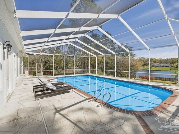 5th image of 5052 Roland Rd