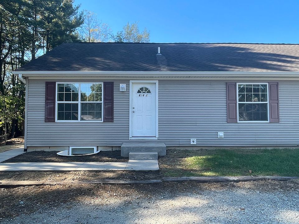 1st image of 616 Middlebury St #2