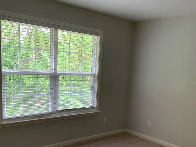 400 Tibet Ave #13 — Photo 15