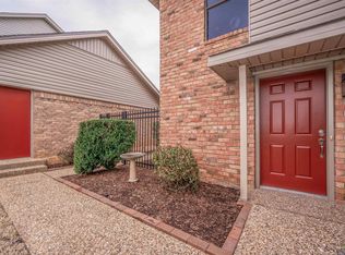 305 Mill Creek Dr, Longview, TX 75604