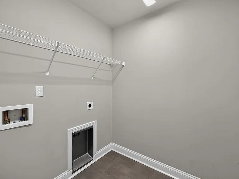 3 Donan Ct — Photo 35