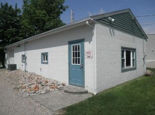 165 S Church St, Thornville, OH 43076