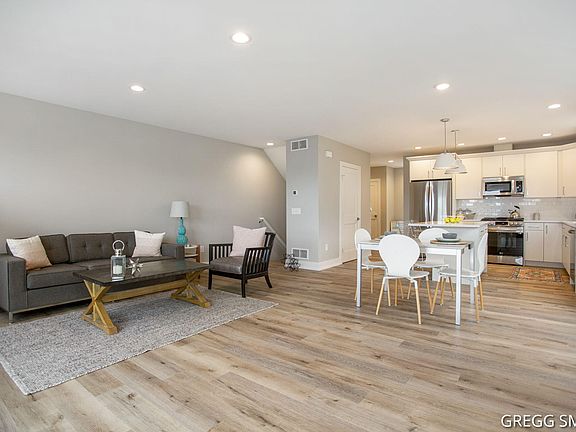 5th image of 115 Kewatin Ct