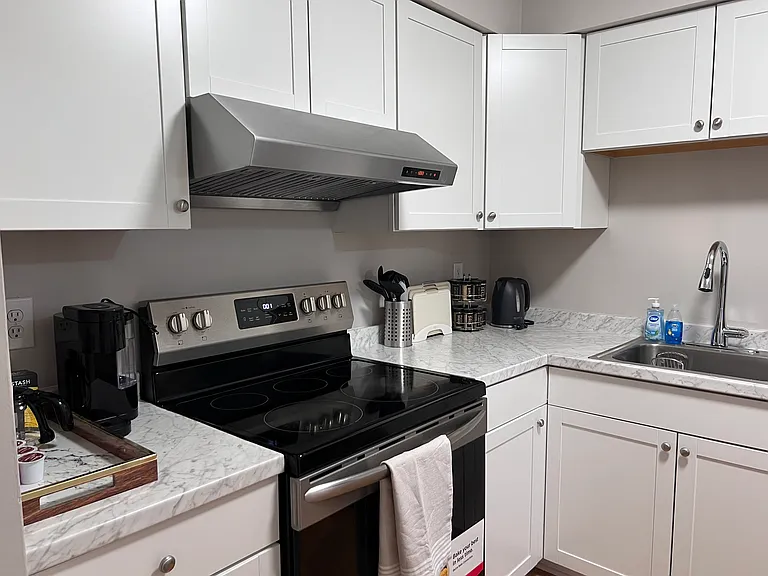 107 Old Cooper Sq — Photo 4