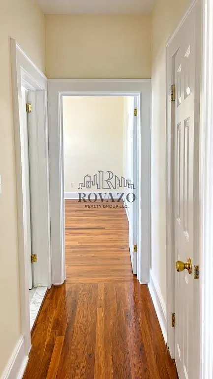 381 Union Ave — Photo 1