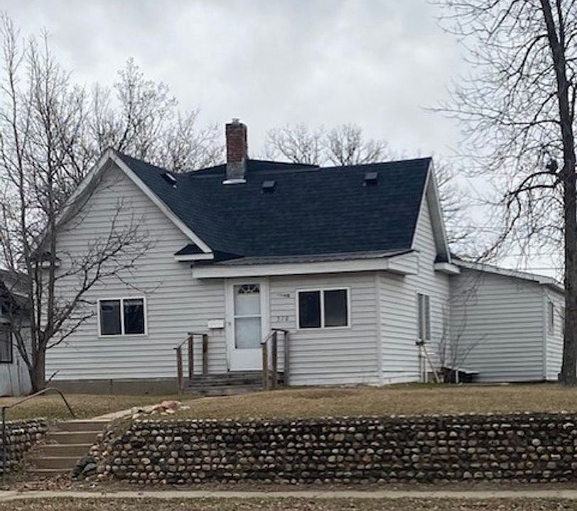 1st image of 510 6th St SE
