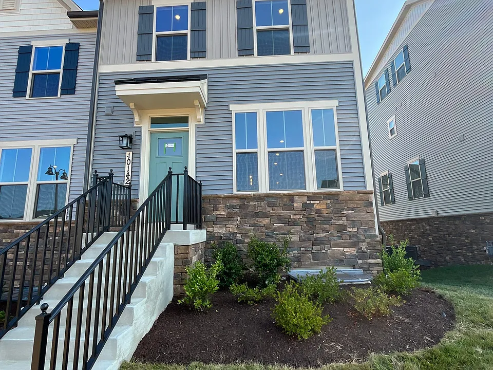 10142 Lake Linganore Blvd