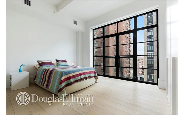 Rented by Douglas Elliman | media 27