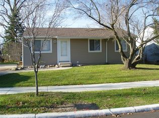 2059 Champagne Dr, Ann Arbor, MI