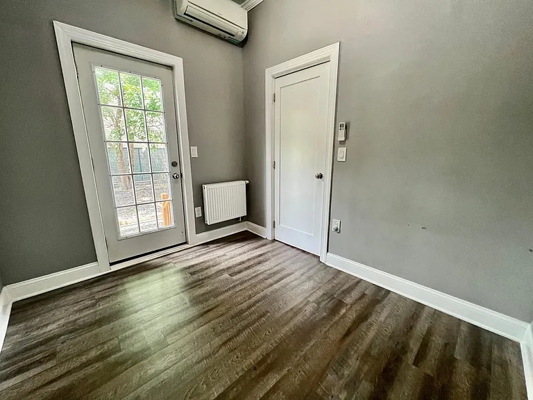 2113 West St — Photo 13
