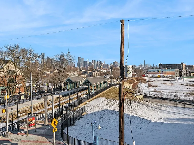 201-205 Randolph Ave #105 — Photo 21
