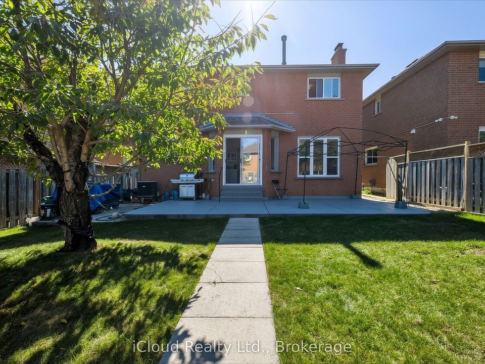 1st image of 62 Castlehill Rd