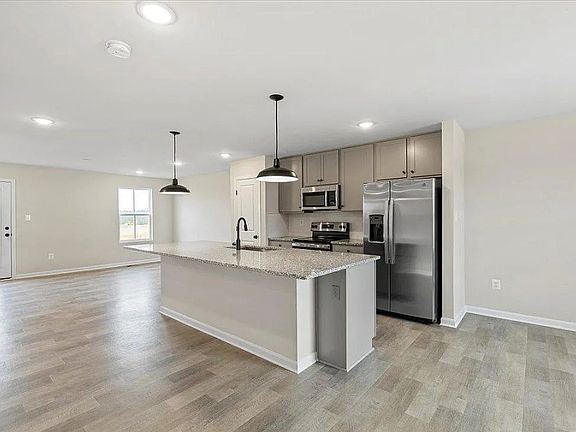2nd image of 65 Thrower Rd