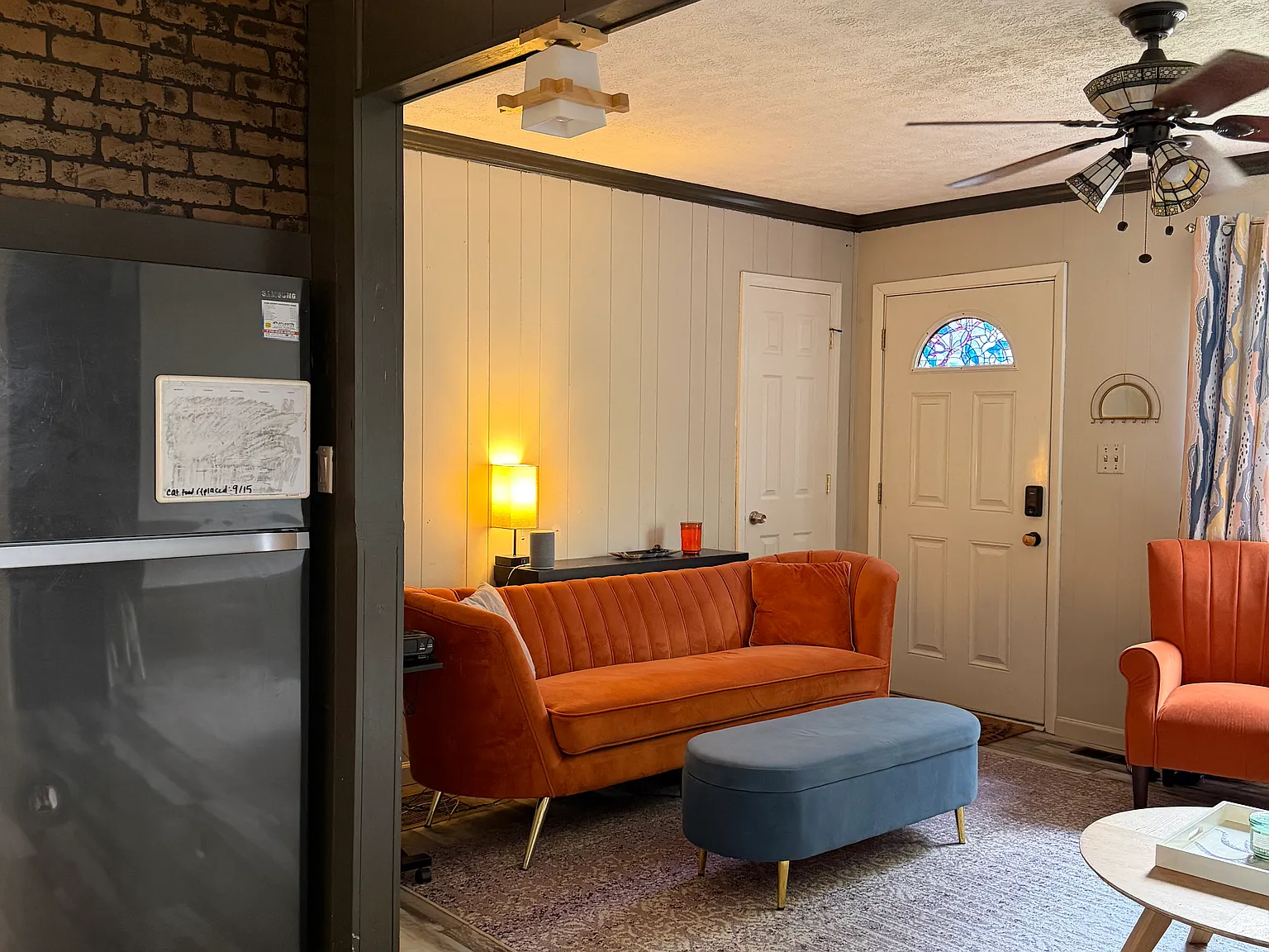 3 bed, 1200 sqft, $1,600 — Photo 2
