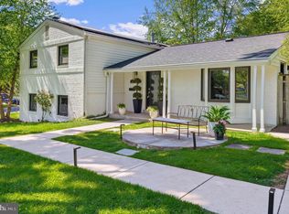 2 Orleans Ter, Kensington, MD 20895