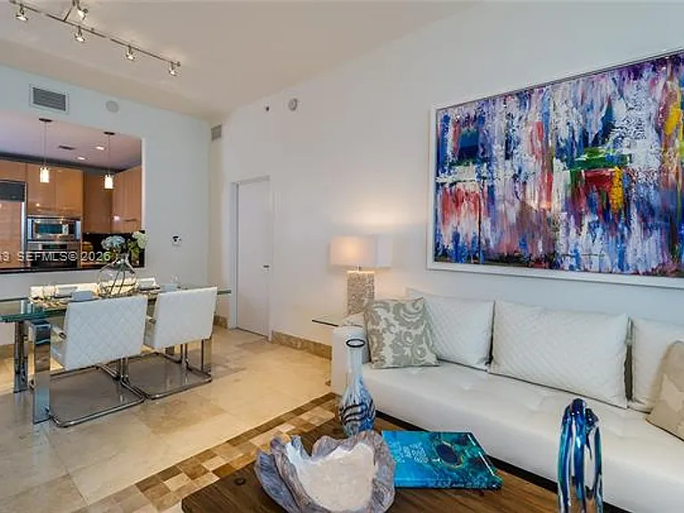 6799 Collins Ave #503 — Photo 2