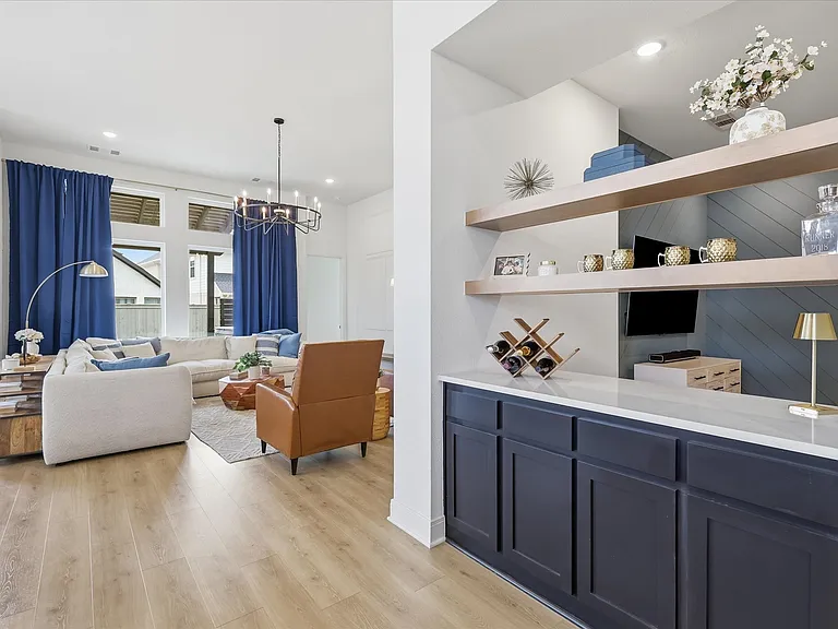 501 Horizon Way — Photo 7