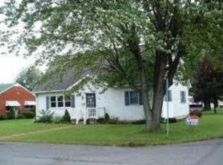 200 E 9th St, Watsontown, PA 17777