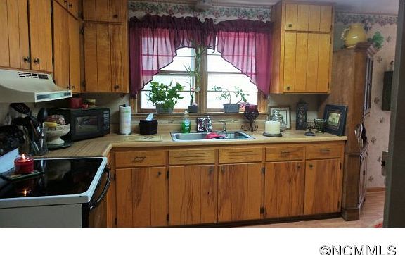 4th image of 153 Clement Dr