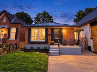 16 Burwell St, Brantford, ON N3T 4T6