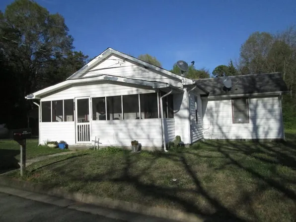 1813 Grace Ave, South Boston, VA 24592