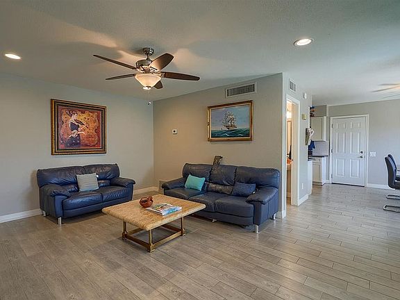 4th image of 5634 S Captain Kidd Ct Unit D