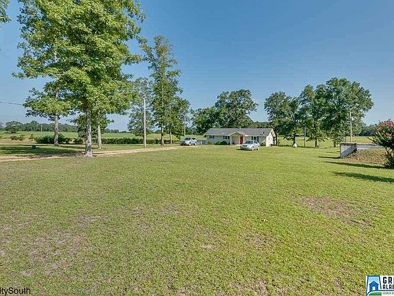 3rd image of 466 County Road 368