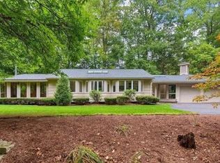 44 Sunnyhill Rd, Lunenburg, MA 01462