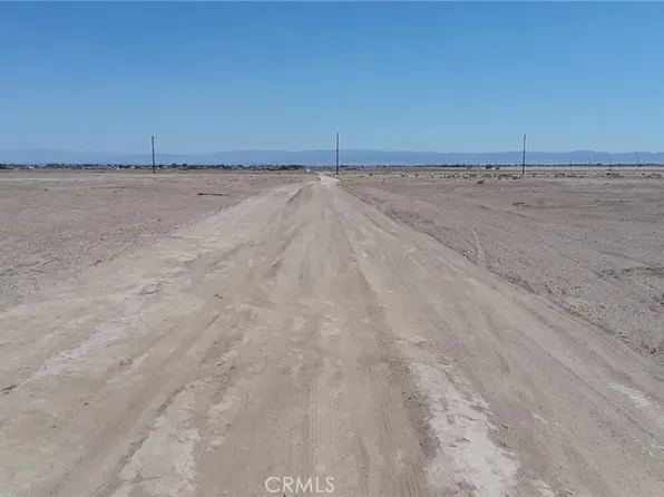 0 67th St W, Rosamond, CA 93560