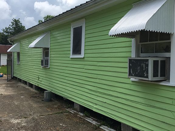3rd image of 637 Oak Ave