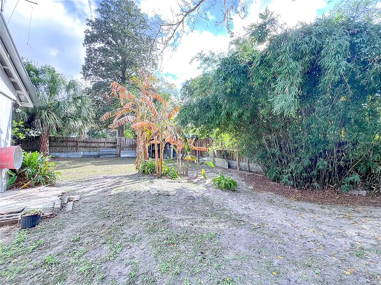 25825 W Newberry Rd — Photo 15