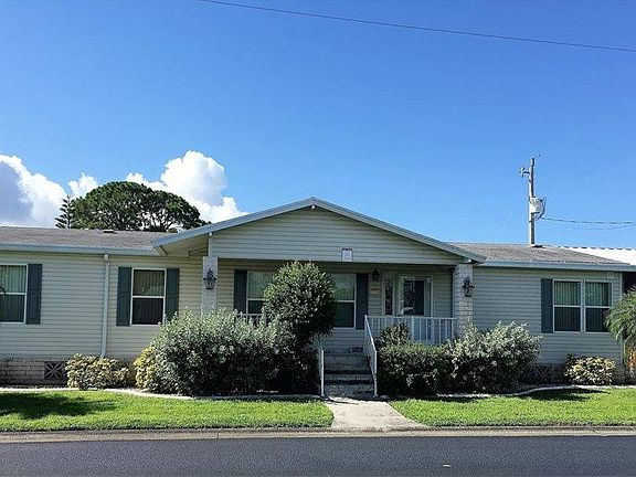 2nd image of 14501 Lara Cir
