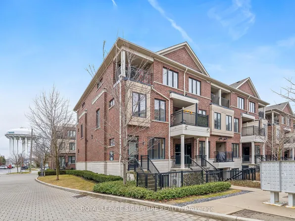 130 24th St #65, Toronto, ON M8V 0B9